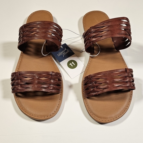 Universal Thread Women's Size 11 Addie Two Band Slide Sandals Brown - Picture 9 of 10